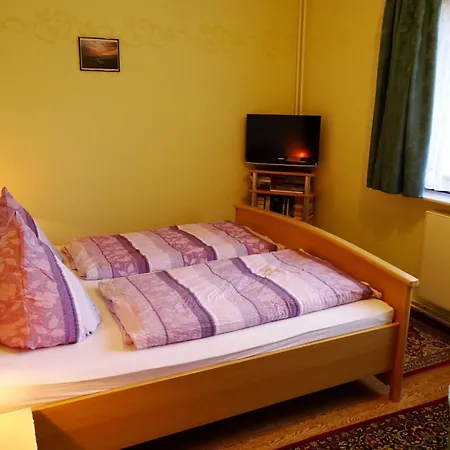 Koelp - Rohleder Ferienzimmer ホームステイ *
